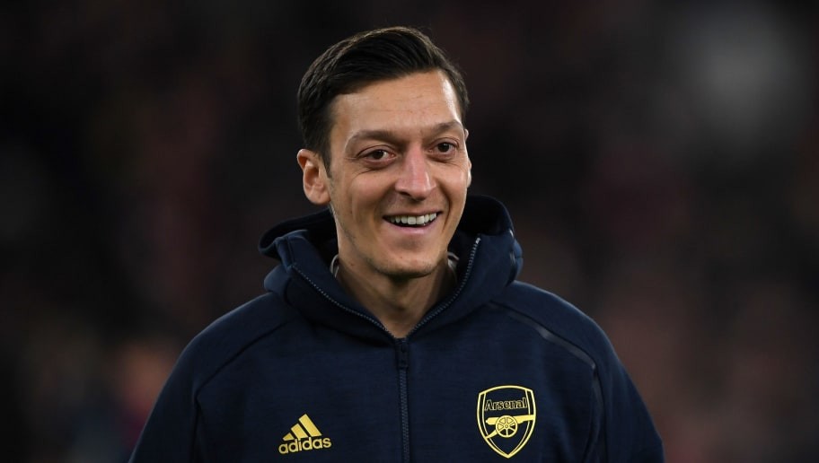 Mesut Ozil's Agent Insists He Remains Happy at Arsenal (Again) Despite Fenerbahçe Links