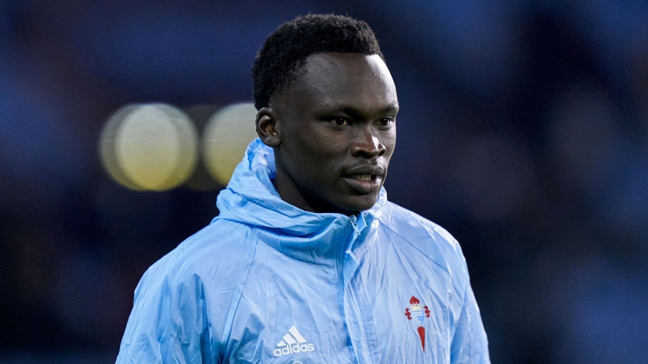 Celta Vigo's Pione Sisto drives to Denmark despite lockdown