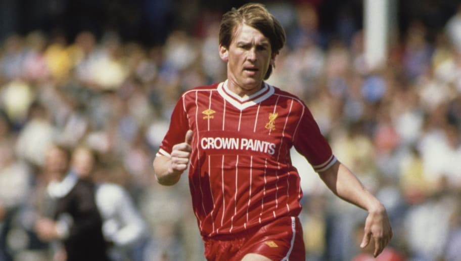 Ranking Liverpool's 10 Best Home Kits of All Time