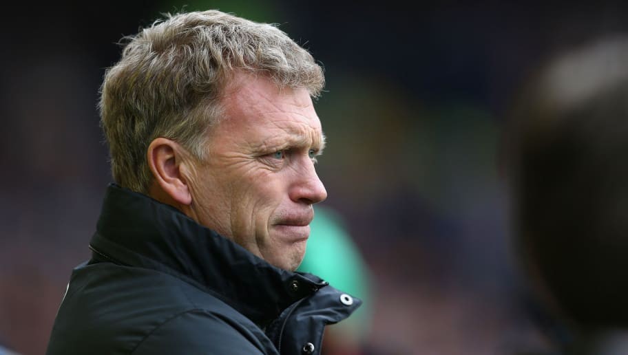 On This Day in Football History - April 22: Man Utd Sack Moyes, Van Persie Nets a Stunner & More