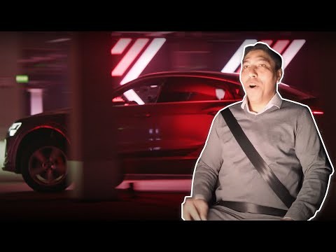 Giovane Elber's crazy driving experience | Audi X FC Bayern