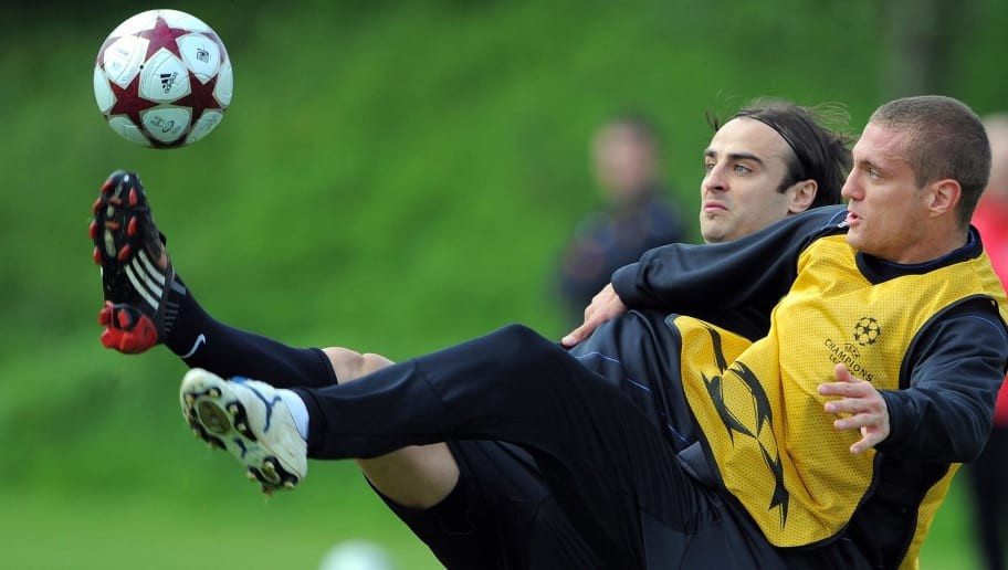 Dimitar Berbatov Reveals He Used to Ask Nemanja Vidic to Take it Easy on Him in Man Utd Training