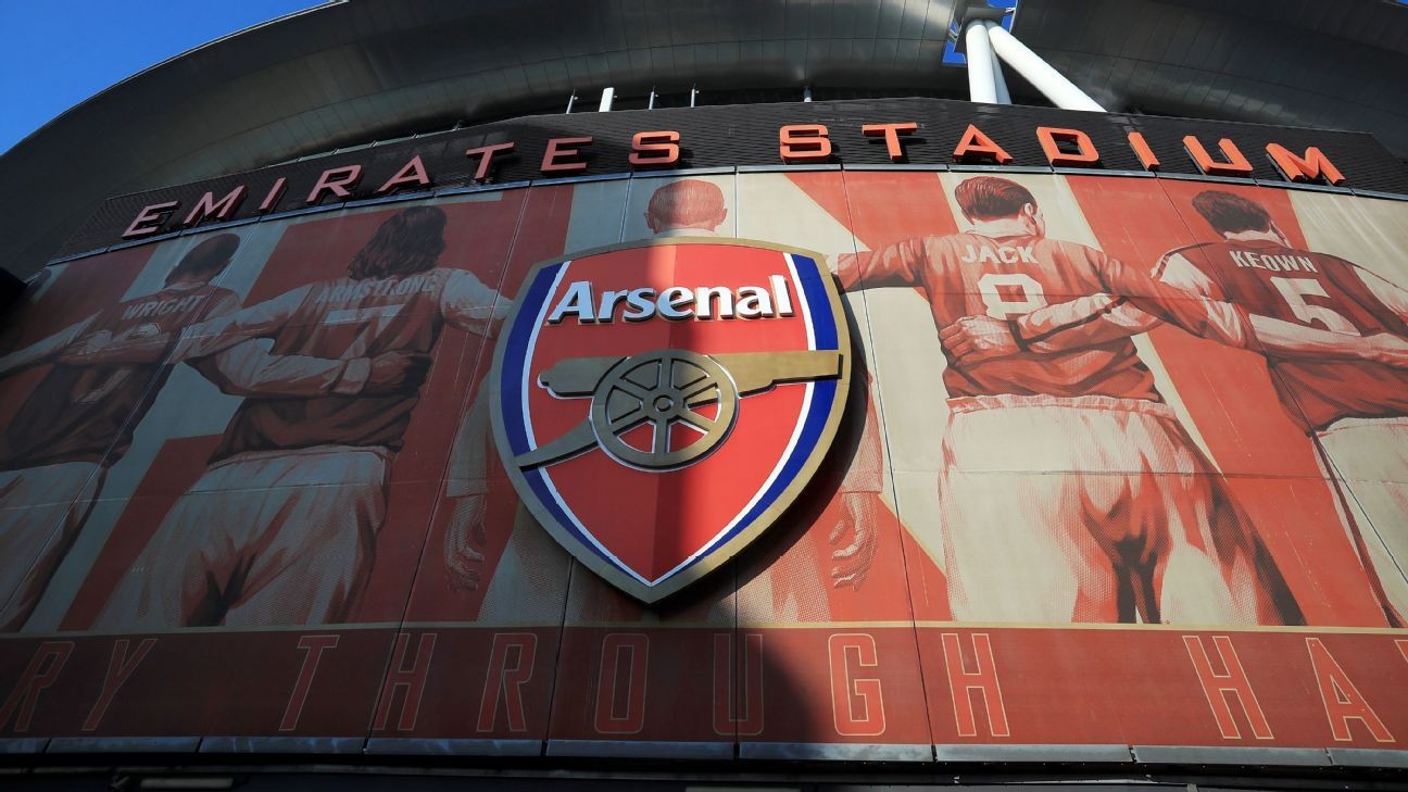 Arsenal, Tottenham and Chelsea oppose neutral venues - sources