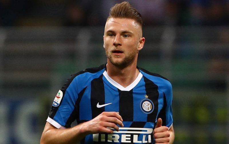 Barcelona tracking Inter defender