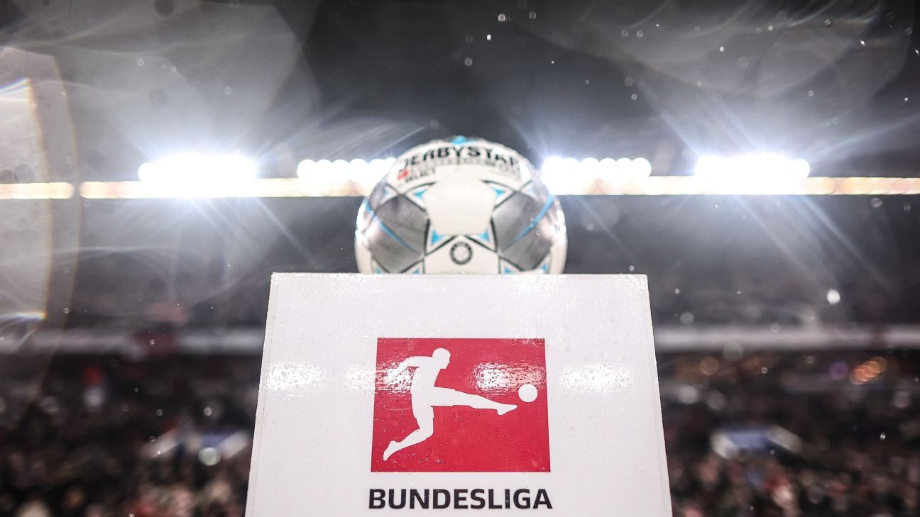 German politician warns Bundesliga restart could get 'red card' following coronavirus protocol breaches