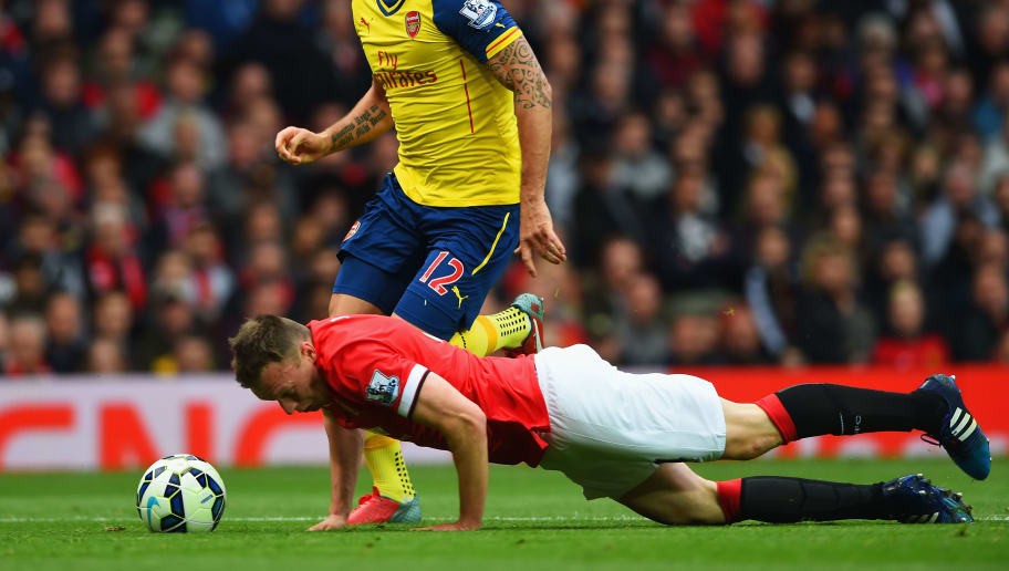 On This Day in Football History - 16 May: Atléti Win La Liga, Arsenal Win a Trophy & Phil Jones' Greatest Hit