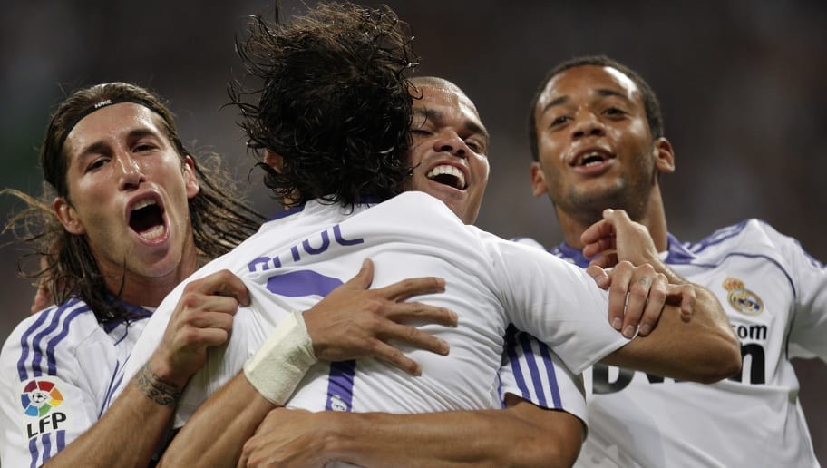 Real Madrid 4-1 Barcelona: A Clásico Romp as Los Blancos Celebrate Title Triumph in Style
