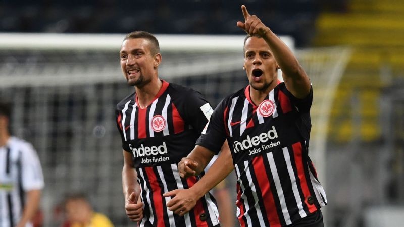 Frankfurt rally late to draw with Freiburg and stem losing run
