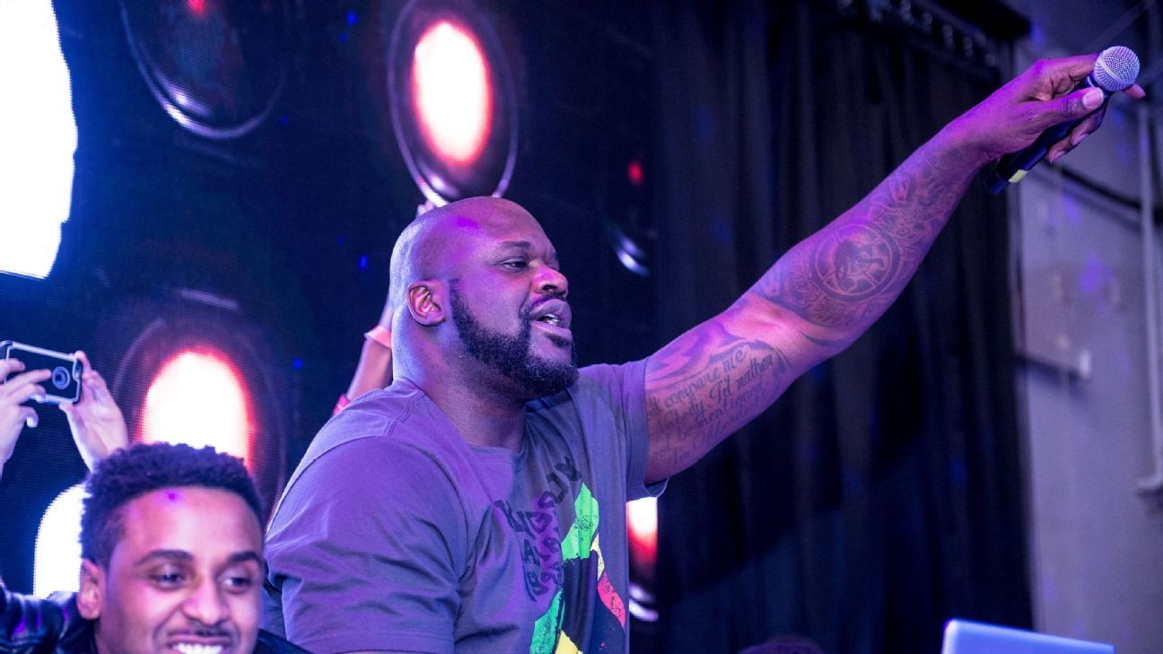 Shaq cut-out to cheer on club's playoff bid
