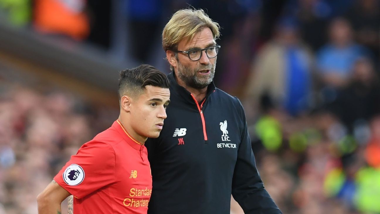 Transfer Talk: Arsenal plan Kluivert, Forster double swoop