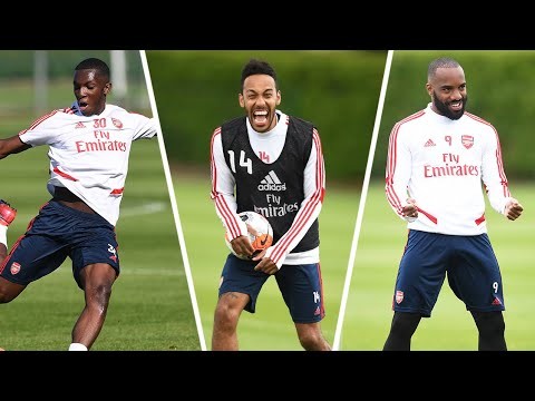 ?Strikers special | Aubameyang, Lacazette & Nketiah | Behind the scenes at Arsenal training centre