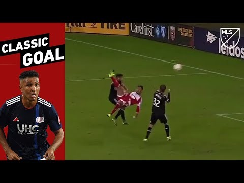 Agudelo's Playoff Bicycle Kick Is Identical to Wayne Rooney's Iconic Goal
