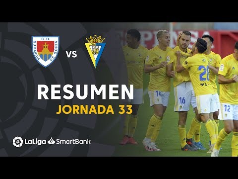 Resumen de CD Numancia vs Cádiz CF (1-2)