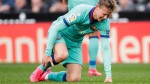 Barcelona's Frenkie De Jong suffers calf injury