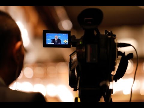 DE: RELIVE - 25 June 2020 | FIFA Post Council Press Conference Media Update, Home of Fifa, Zurich