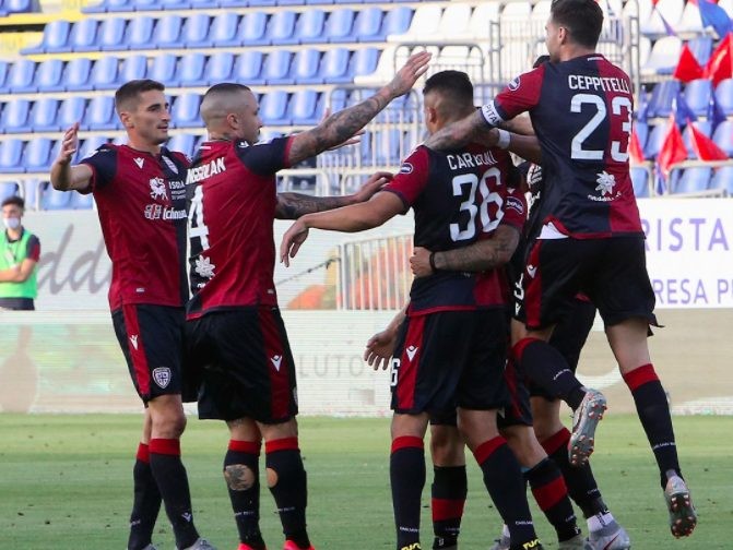 Zenga gets first home win as Cagliari put four past Torino