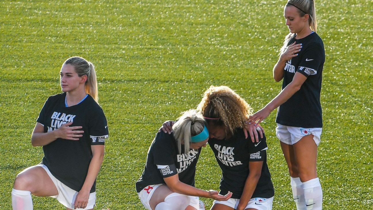 NWSL: Players can stay in locker room for anthem
