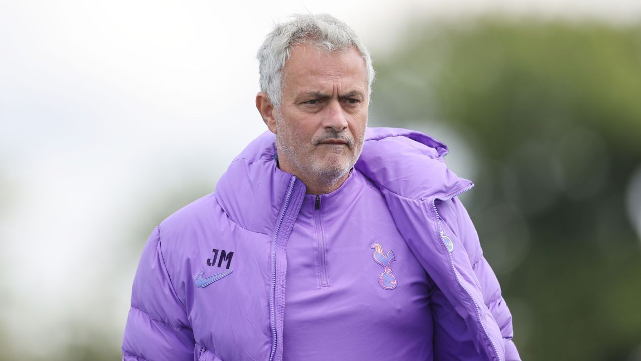 Mourinho: I will win trophies at Spurs before I go