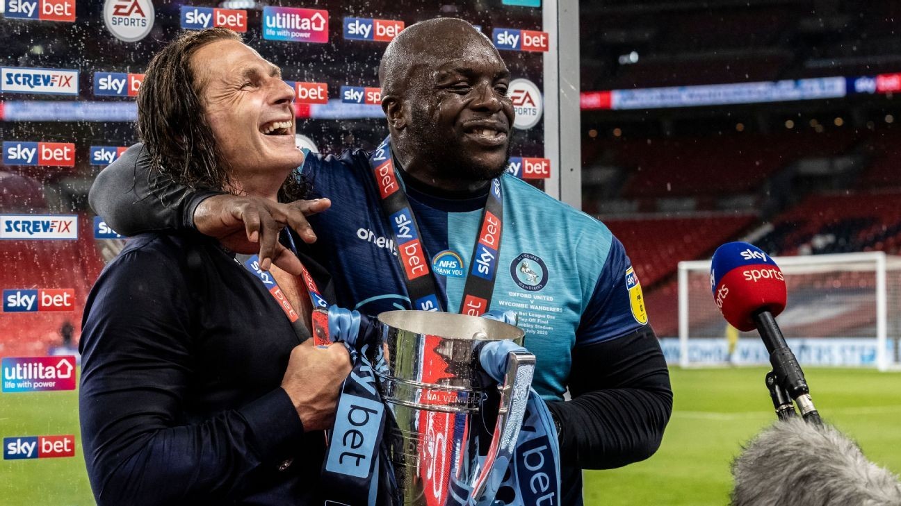 Klopp congratulates Akinfenwa after striker's incredible postmatch interview