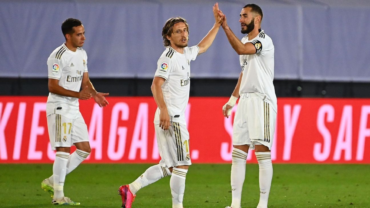 Real Madrid to fans: Celebrate from balconies