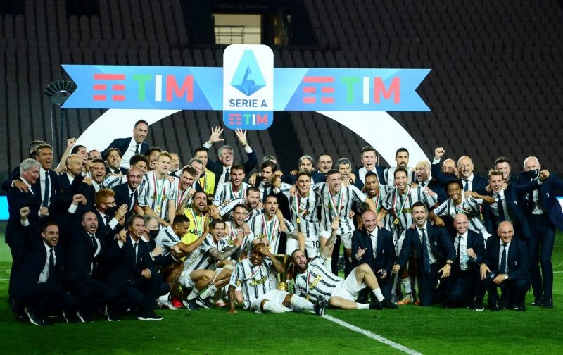 Juventus lift the 2019/20 Serie A trophy