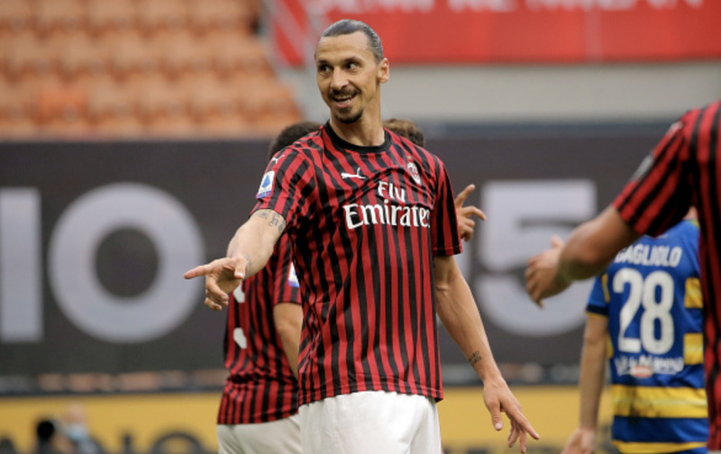 AC Milan negotiate bumper contract to retain Ibrahimovic