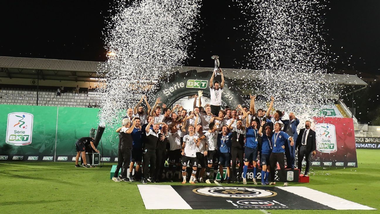 Spezia win first Serie A promotion despite loss
