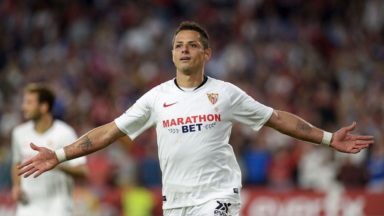 Chicharito earns UEL medal with Sevilla win