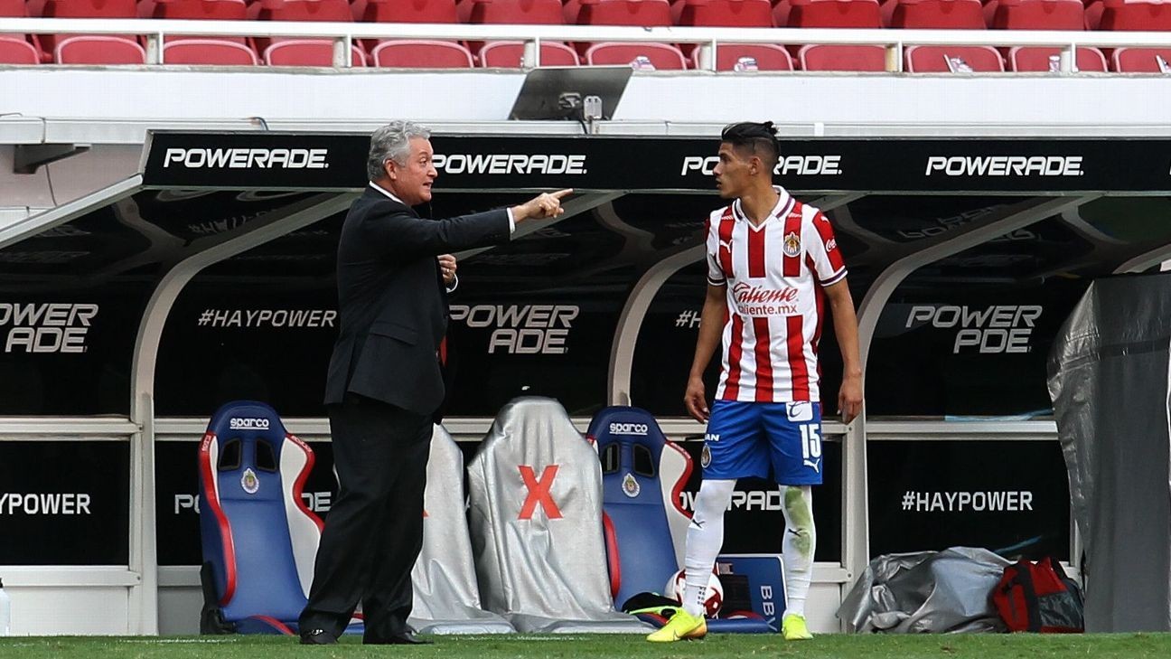 Chivas suspend Mexico's Antuna, Vega over video