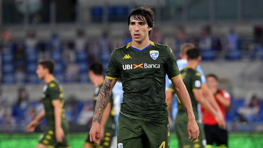 AC Milan in Advanced Talks for Inter & Juve Linked Sandro Tonali