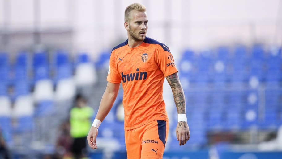 Uros Racic: 8 Things to Know About the Serbian Midfielder