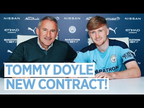 TOMMY DOYLE SIGNS A NEW CONTRACT AT MANCHESTER CITY! | INTERVIEW