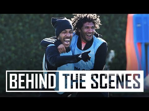 Reaction tests and a keep ball session | Behind the scenes at Arsenal training centre