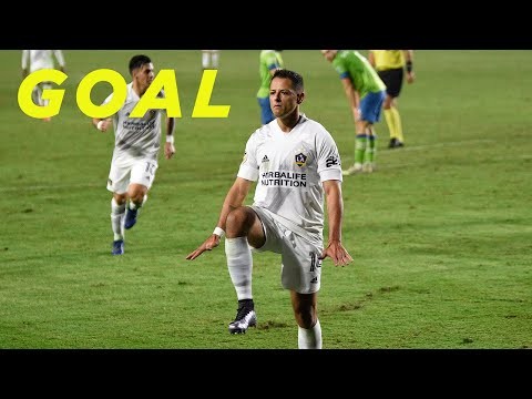 NUTMEG-GOAL: Javier "Chicharito" Hernandez Nutmegs Player then Scores for LA Galaxy