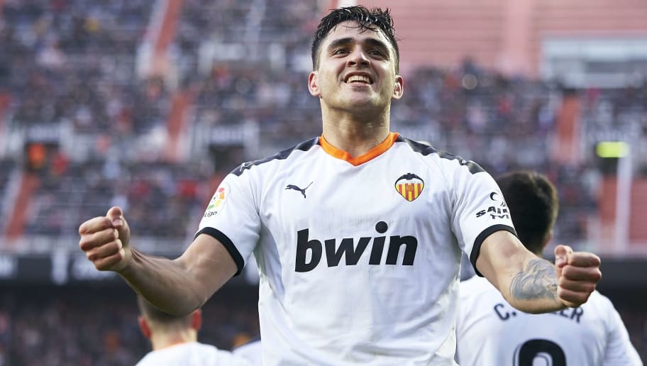 Arsenal & Wolves Eye Move for Valencia's Maxi Gomez