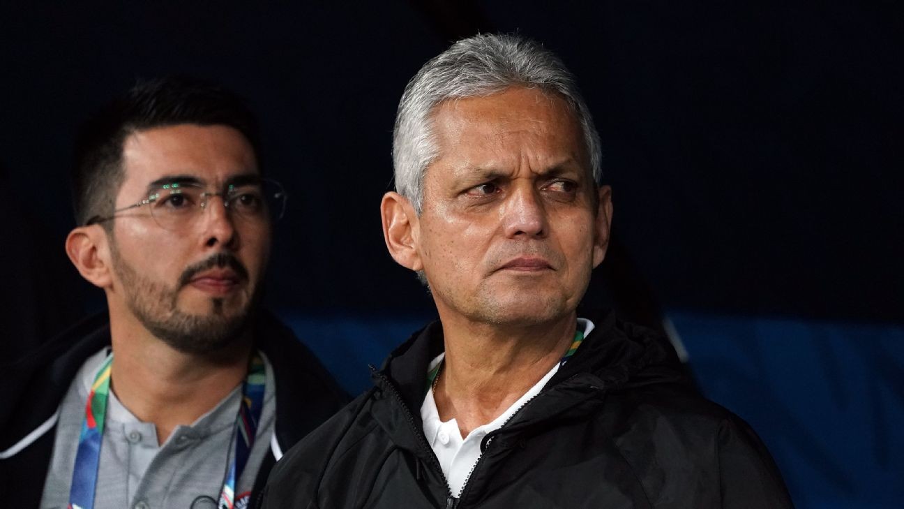 Rueda leaves Chile to coach struggling Colombia