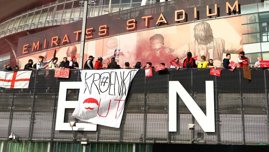 Arsenal fans gather outside Emirates for Stan Kroenke protest