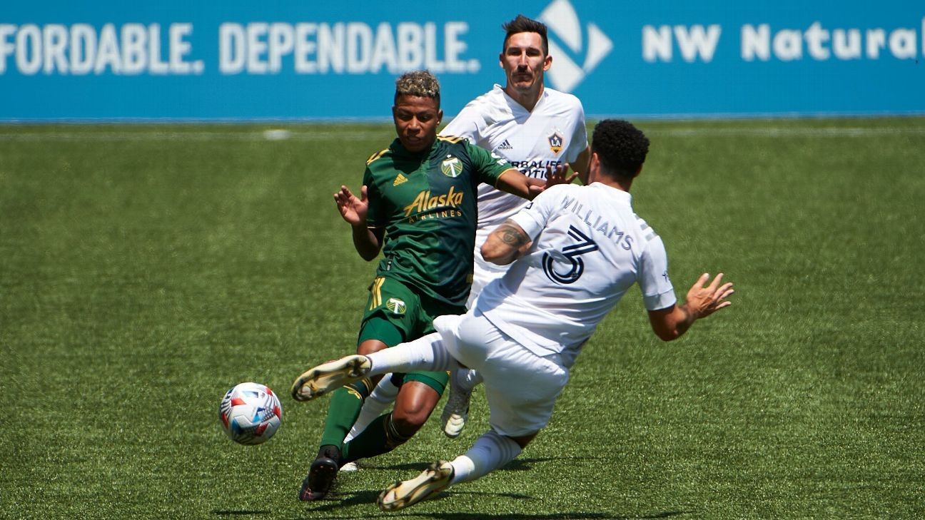 Galaxy's Williams gets 5-match ban for hard tackle