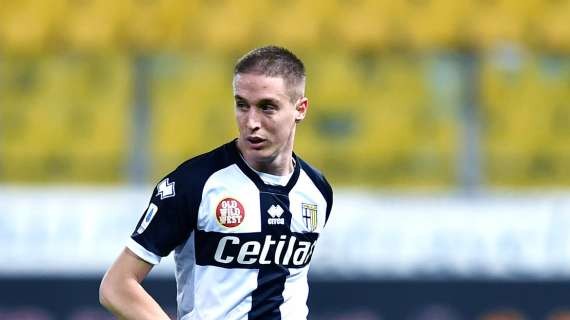 SERIE - AC Milan overflowing backliner Conti tracked by 2 clubs