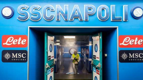 TRANSFERS - Napoli trying to beat competition for Dutch youngster
