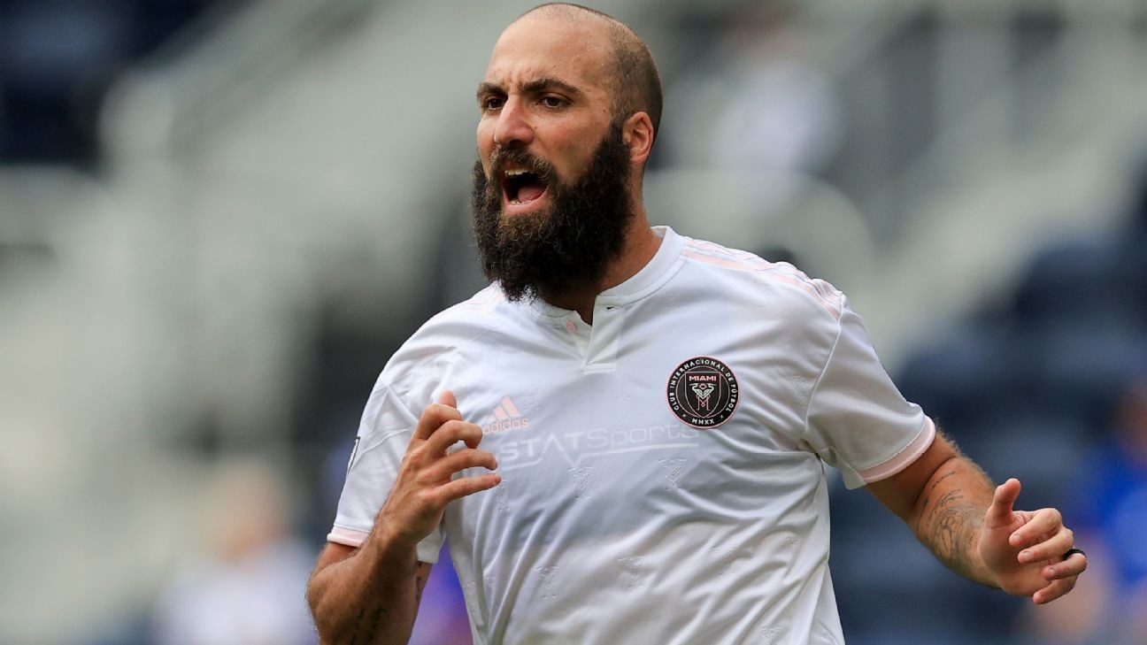 Higuain thought he could play MLS while smoking