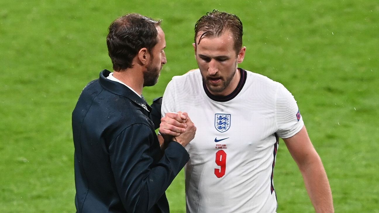 Pressure on Southgate to fix struggling England attack