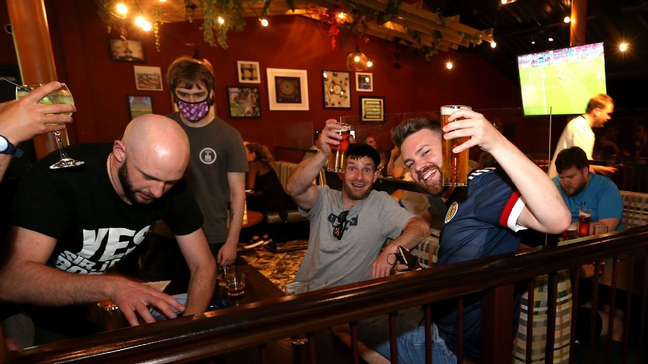 England vs Scotland: The view from the pub