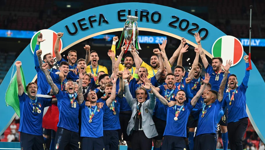 How Roberto Mancini & Italy's players reacted to winning Euro 2020