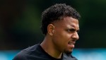 Borussia Dortmund agree personal terms with Donyell Malen
