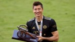 Robert Lewandowski wins Germany's Footballer of the Year award