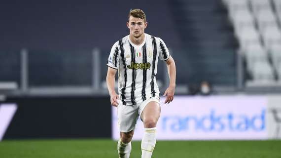 PREMIER - Chelsea tracking Juventus star defender