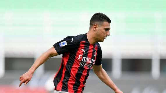 SERIE A - AC Milan, Dalot wants to return but Man Utd prefers to keep him