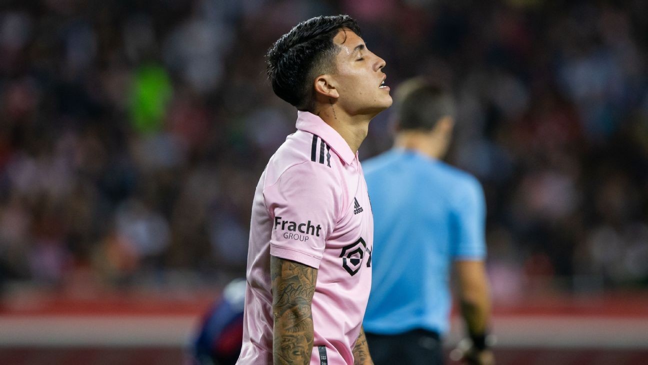 Miami blow as FarÃ­as (ACL) ruled out for season