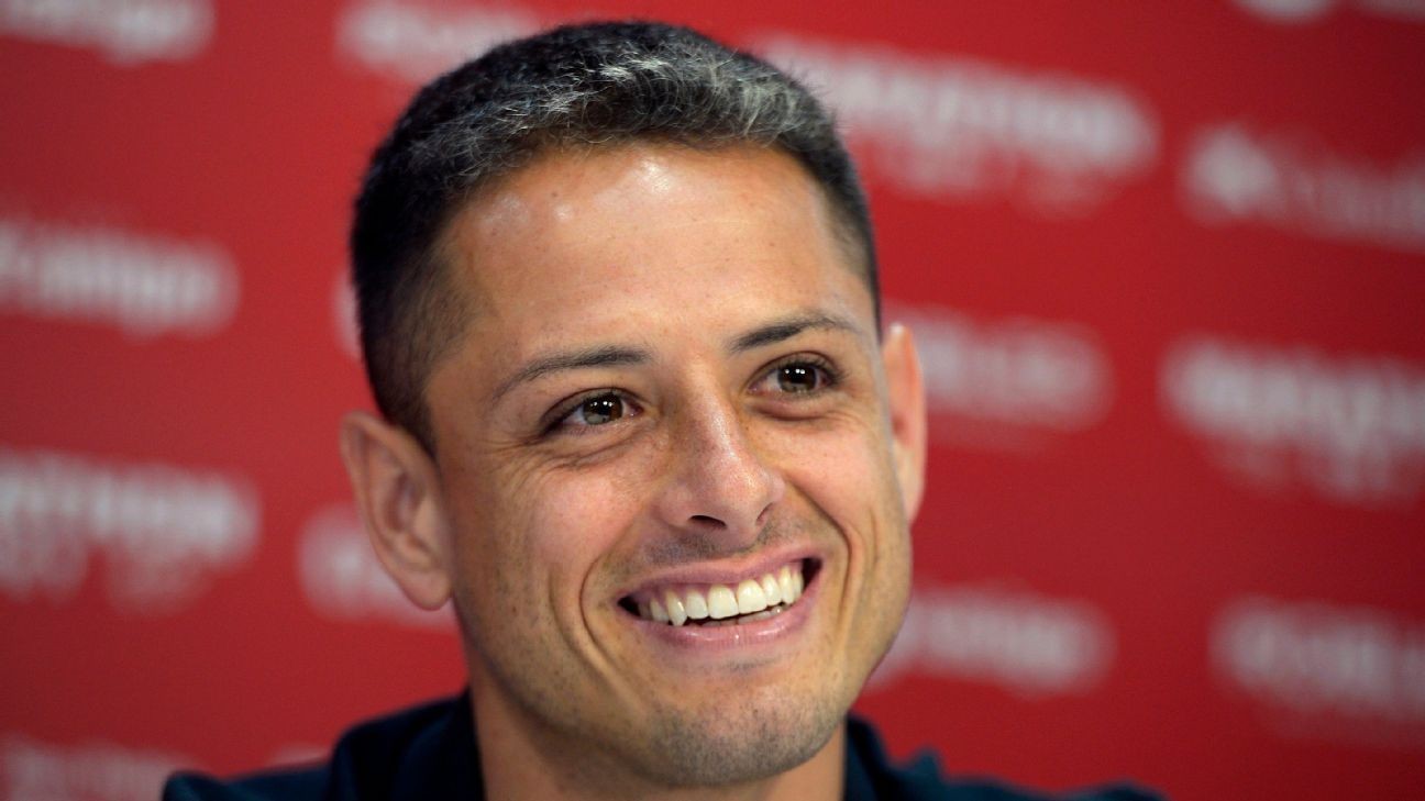 Chicharito rejoins boyhood club Chivas